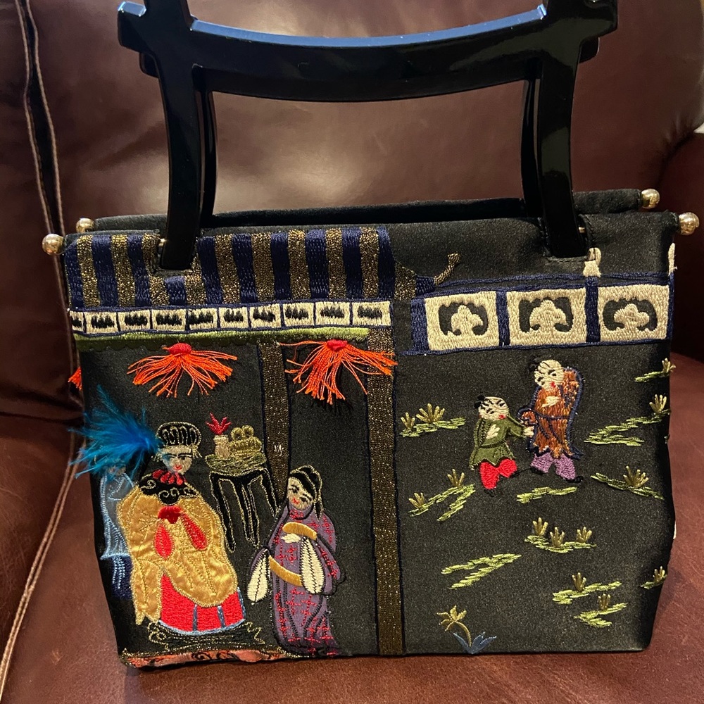 Natori Clutch Handbag